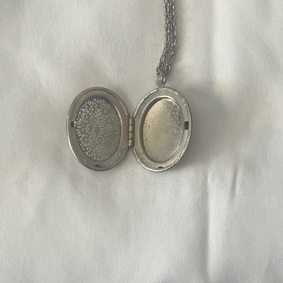 Silver Locket, Silver Chain - Picture 2 of 5